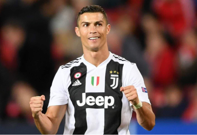 马竞3-2逆转埃因霍温，瑟洛特传射建功，阿尔瓦雷斯破门（马竞3-2上演逆转击退埃因霍温，瑟洛特传射发威，阿尔瓦雷斯破门）