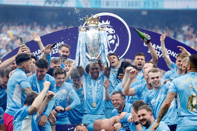 阿利松：遗憾萨拉赫的情况，但我相信他和俱乐部的关系能修复（阿利松：遗憾萨拉赫现状，相信他与俱乐部能重修旧好）