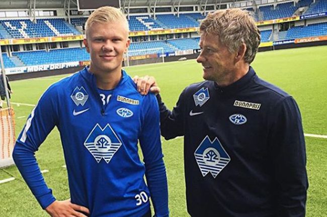 身份认同！14年1月以来，巴萨首次在诺坎普首发9名西班牙球员（本土归来！巴萨自2014年1月以来首次在诺坎普派出9名西班牙籍首发）