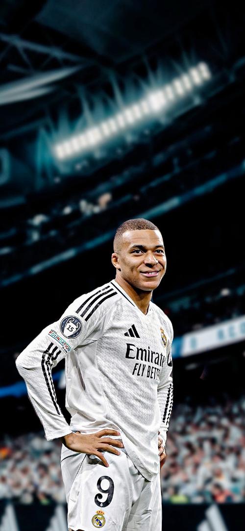 泰州范厚泰：苏超水平和中乙差不多；希望上一线队，为国效力（泰州球员范厚泰：苏超水平与中乙相近，盼升入一线队为国出战）