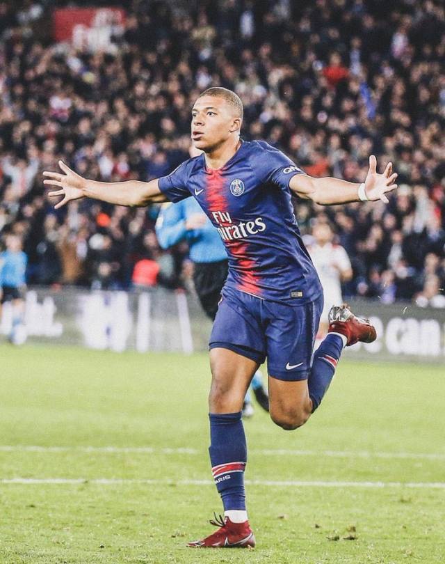 拉波尔塔讽刺皇马：巴萨已经扭转局面，但有人却对此无法接受（拉波尔塔嘲讽皇马：巴萨已扭转局势，却有人仍难以接受）