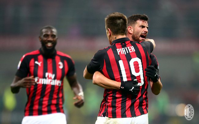 菲尔米诺：我很喜欢维尼修斯，但利物浦对阵皇马我希望红军赢（菲尔米诺：我很欣赏维尼修斯，但红军战皇马时我更盼利物浦取胜）